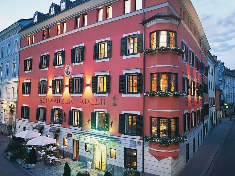 Hotel Schwarzer Adler Innsbruck Exterior photo