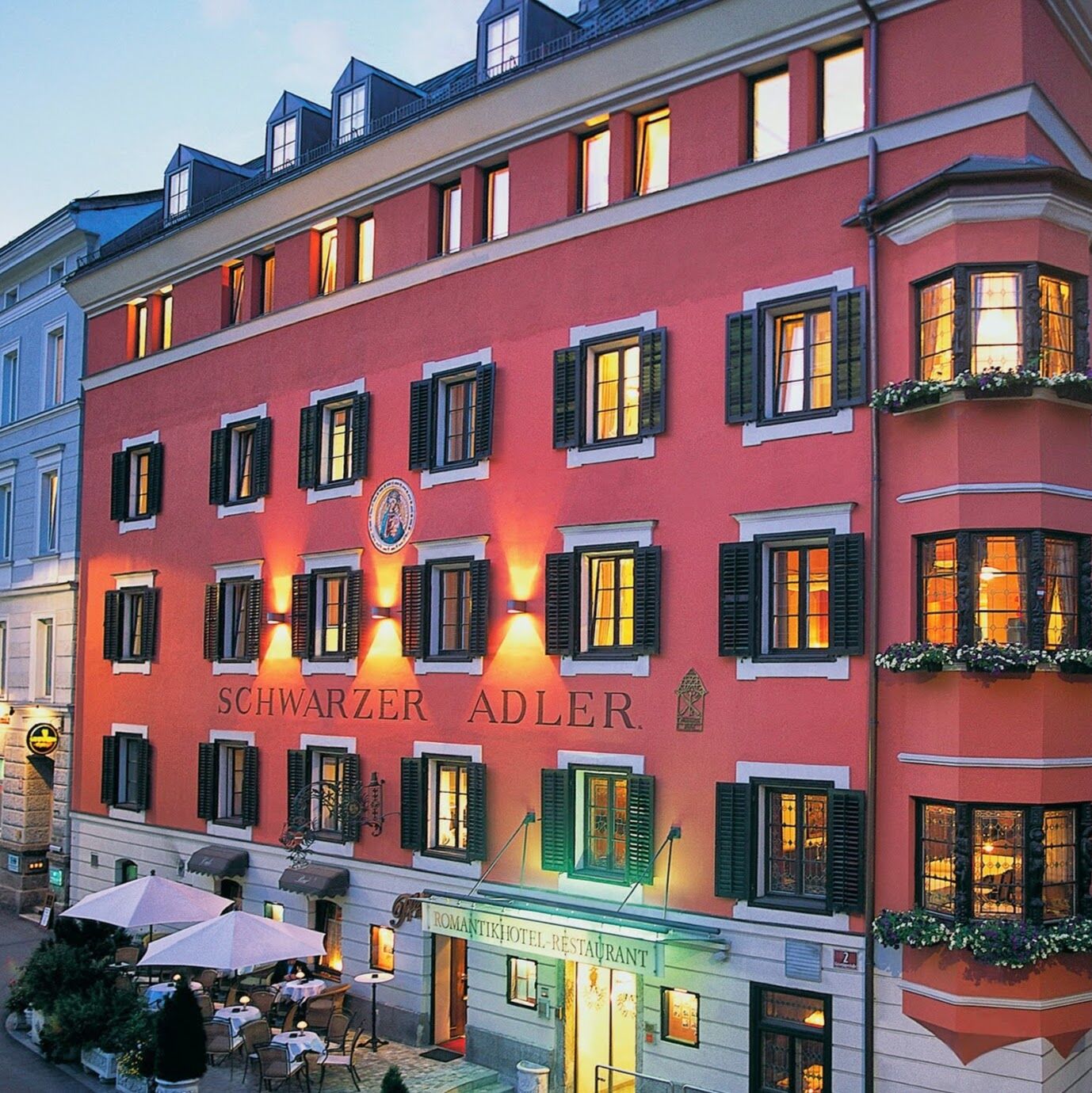 Hotel Schwarzer Adler Innsbruck Exterior photo